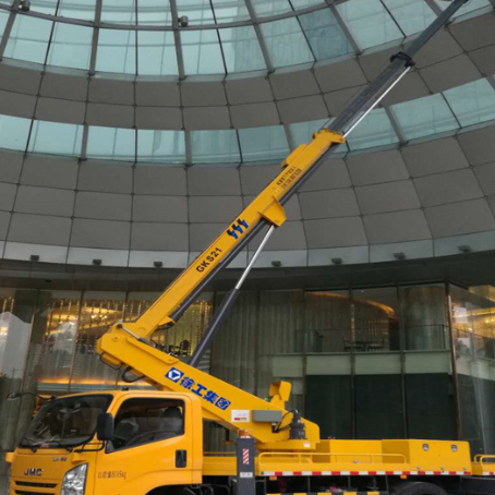 铜梁附近高空作业车租赁｜安全设备租赁｜高空安装|工程定制化方案｜亿立达设备租赁